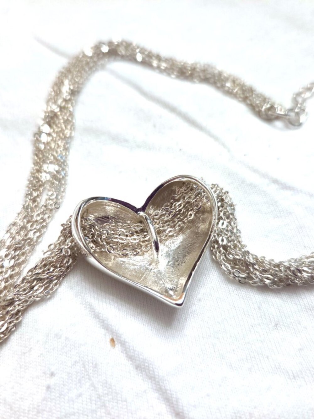 Avon Vintage 10-strand multi-chain necklace with Silver-tone Puffed Heart - NWOT - Picture 3 of 5